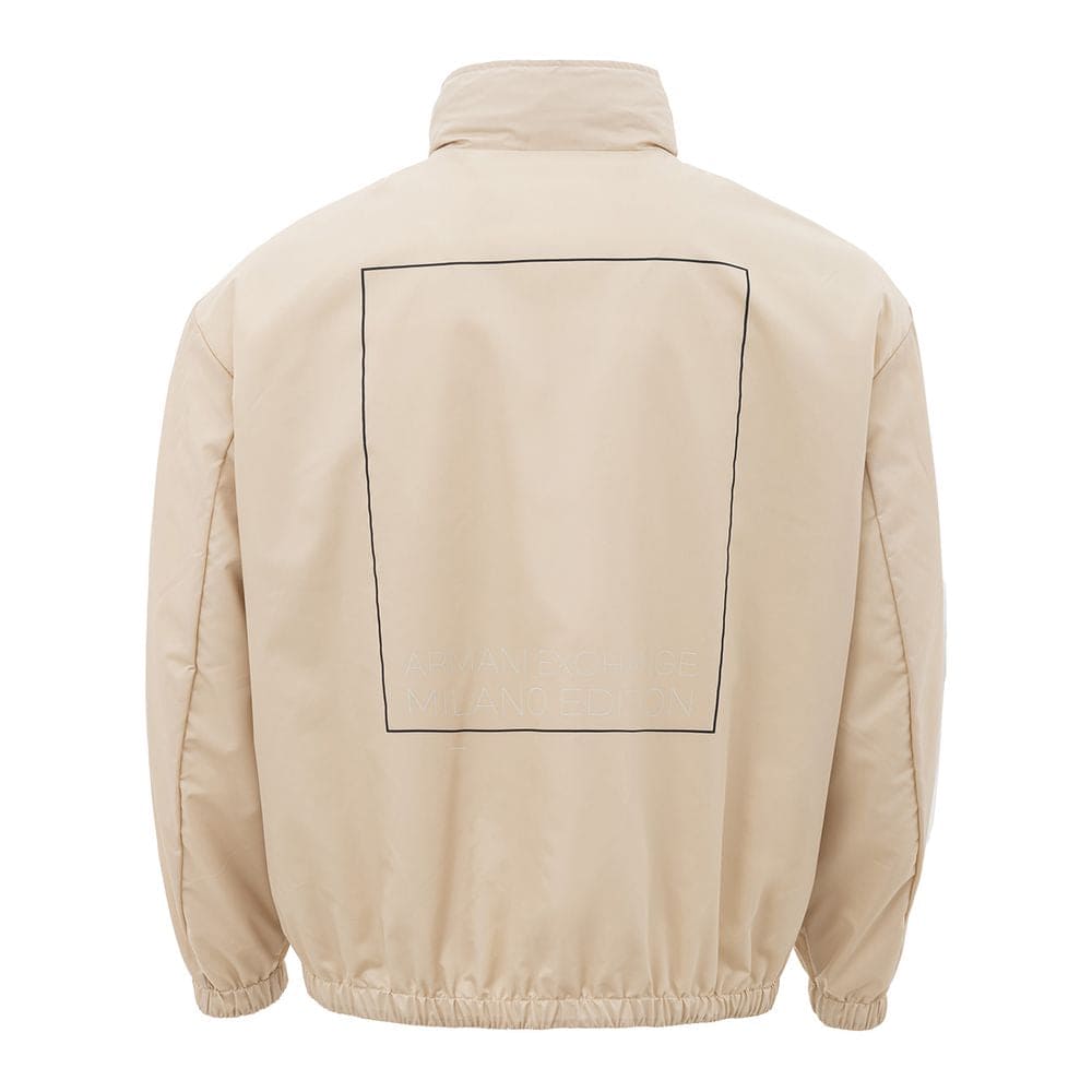 Chaqueta de poliamida beige de Armani Exchange para el hombre moderno