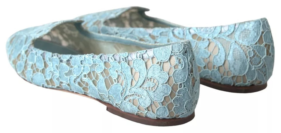 Mocassins plats en dentelle fleurie bleu clair Dolce &amp; Gabbana