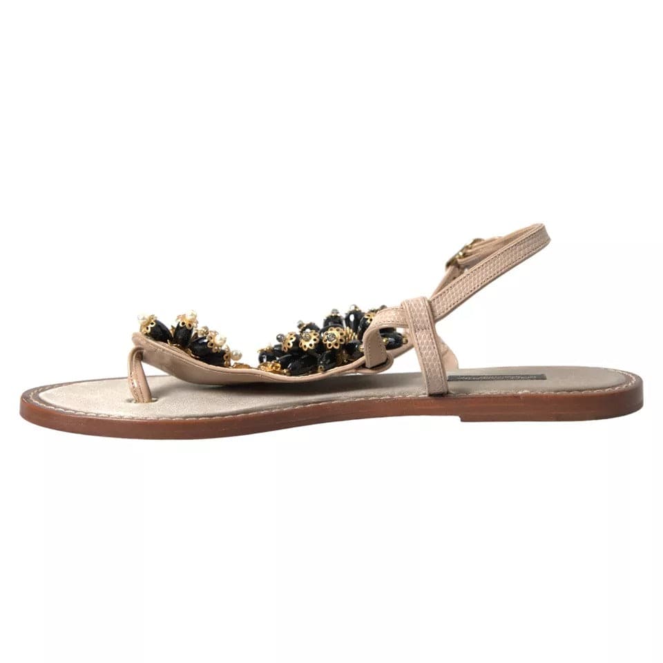 Sandalias planas con cuentas doradas y satén beige de Dolce &amp; Gabbana