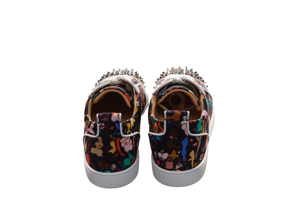 Christian Louboutin Louis Junior Spikes Orlato Crepe Satin Multicolor Edición limitada Dr Bored Print Sneakers