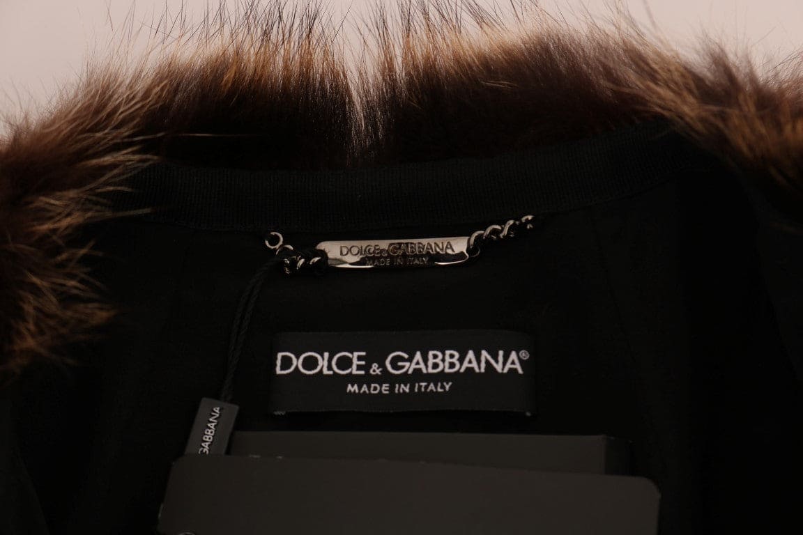 Abrigo elegante de piel de mapache marrón hasta la rodilla de Dolce &amp; Gabbana