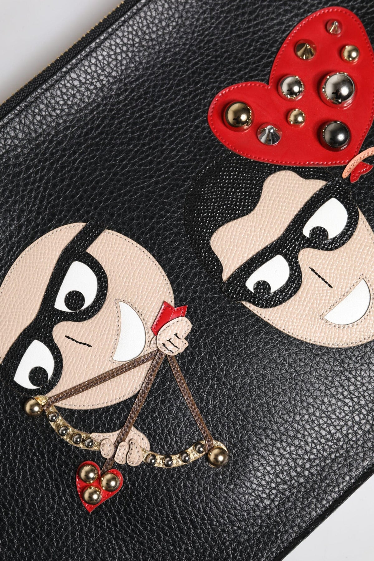 Pochette en cuir noir à ornements Dolce &amp; Gabbana #DGFamily