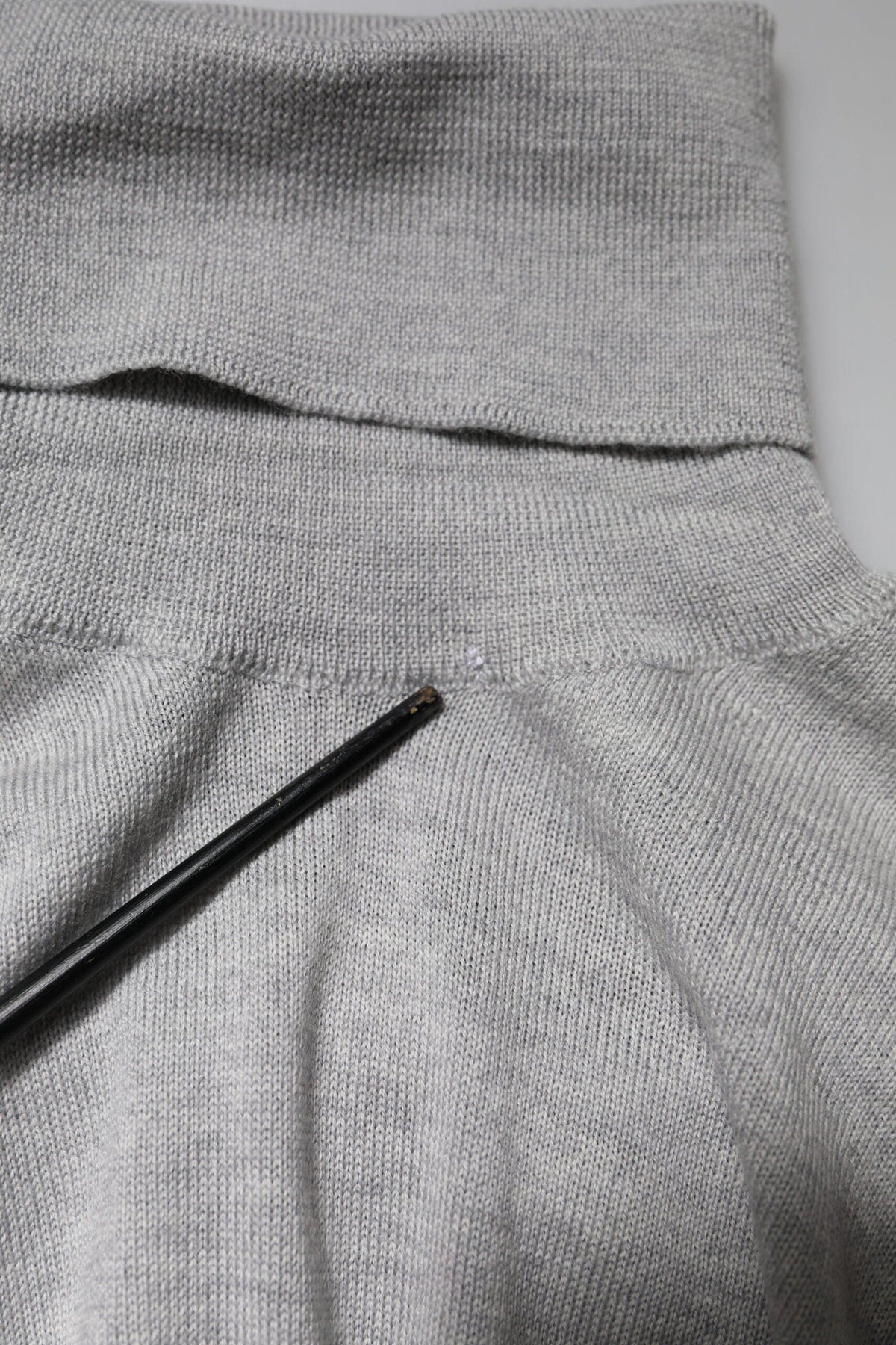 Pull à col roulé gris à manches longues Dolce &amp; Gabbana