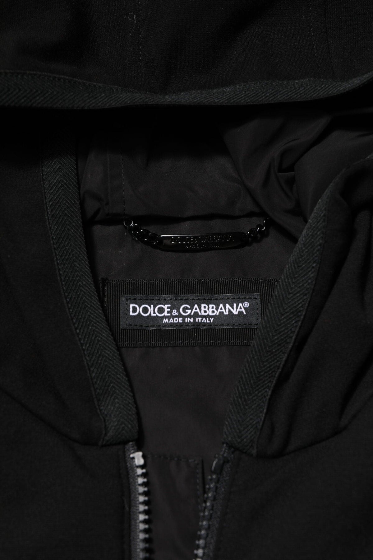 Dolce & Gabbana Black Sleeveless Hooded Logo Plaque Jacket