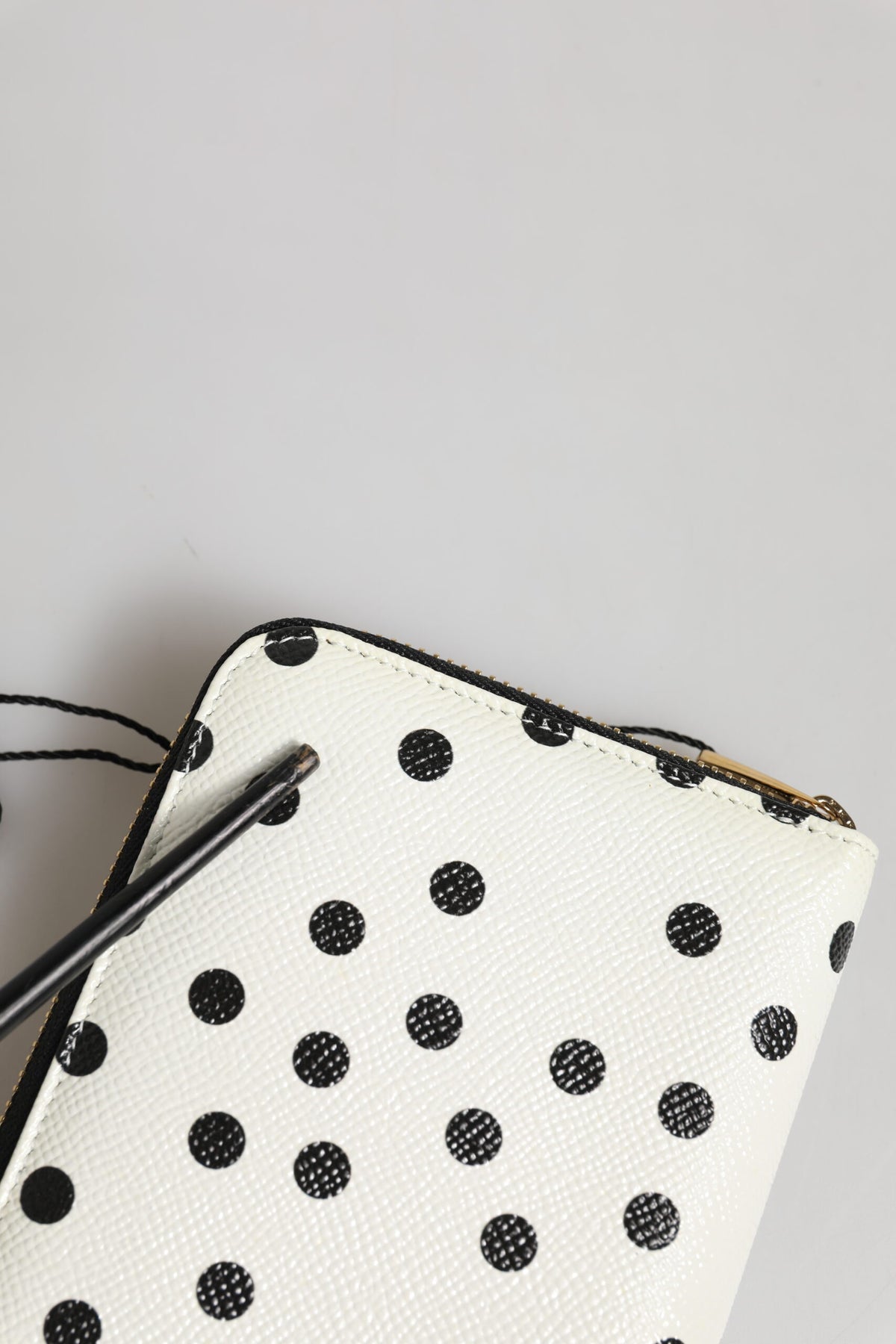 Dolce & Gabbana White Black Dotted Leather Zip Around Continental Wallet