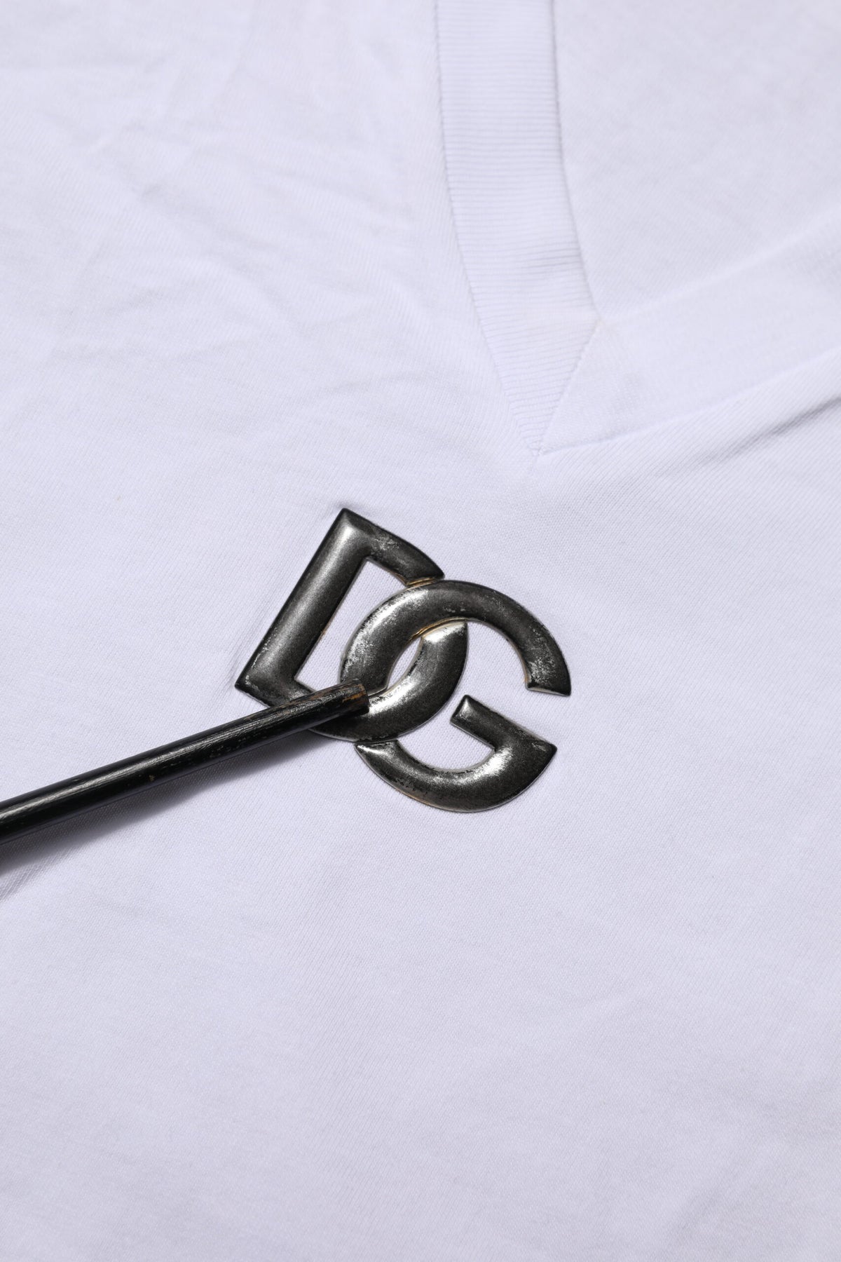 Dolce & Gabbana White Cotton V-Neck Short Sleeves T-Shirt