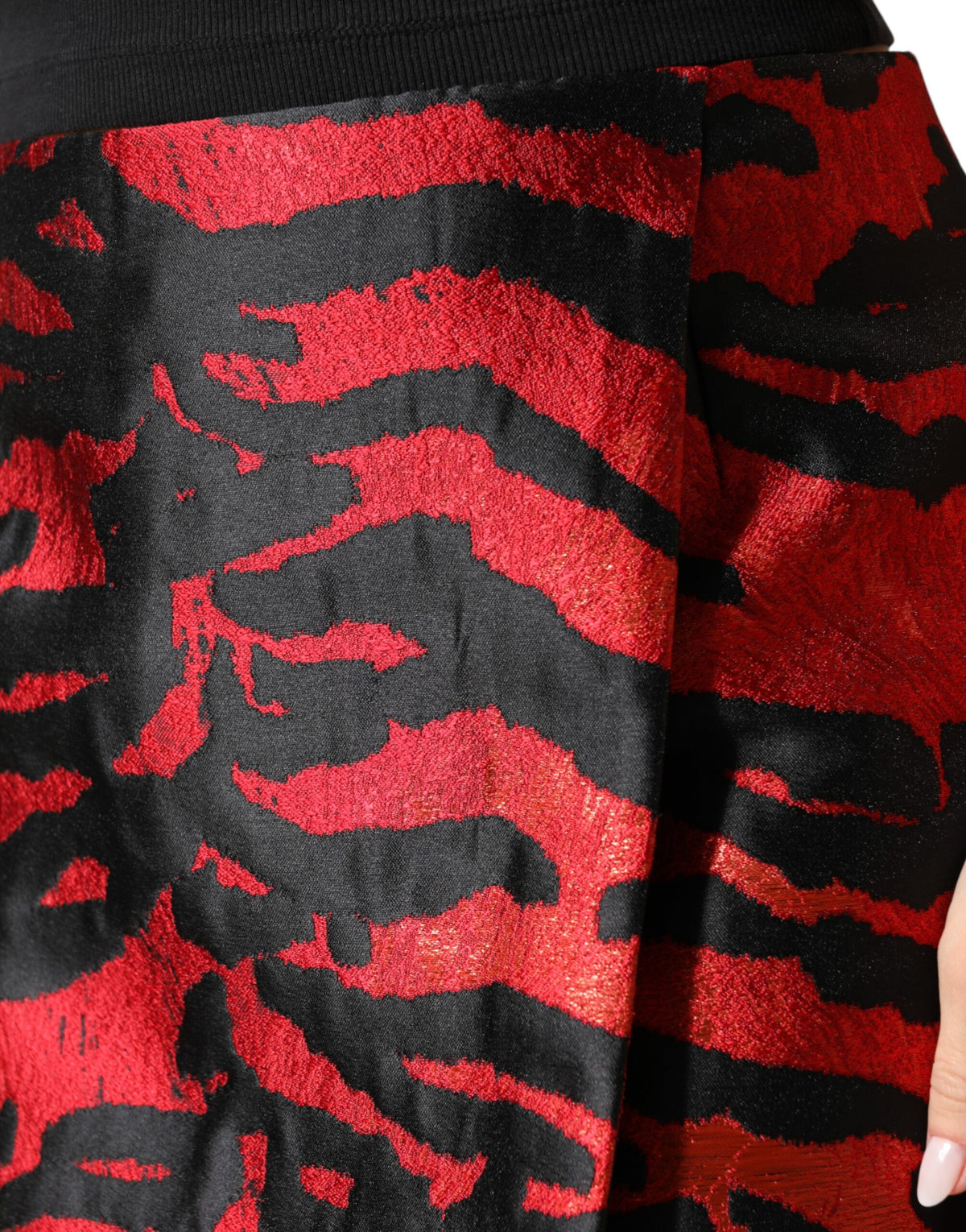 Dolce & Gabbana Black Red Jacquard High Waist Mini Skirt