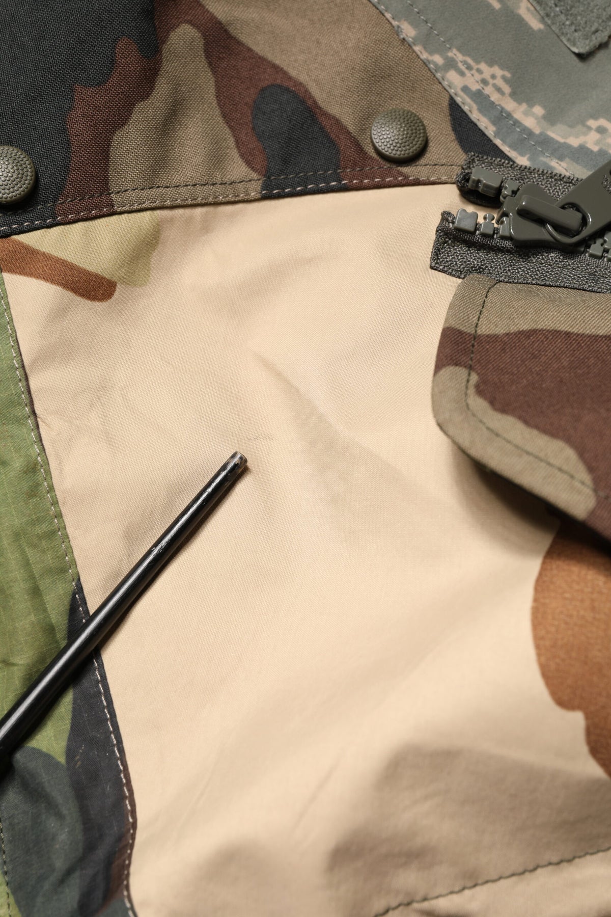 Dolce & Gabbana Multicolor Camouflage Hooded RainCoat Jacket