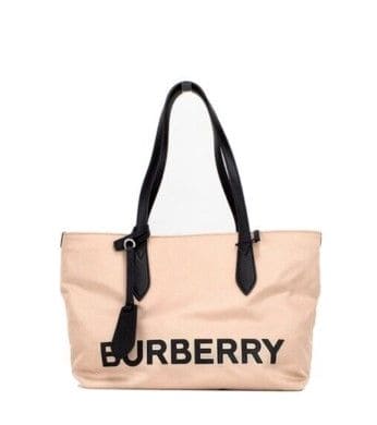 Bolso de mano de nailon ecológico con logo de la marca Burberry en color beige y rosa