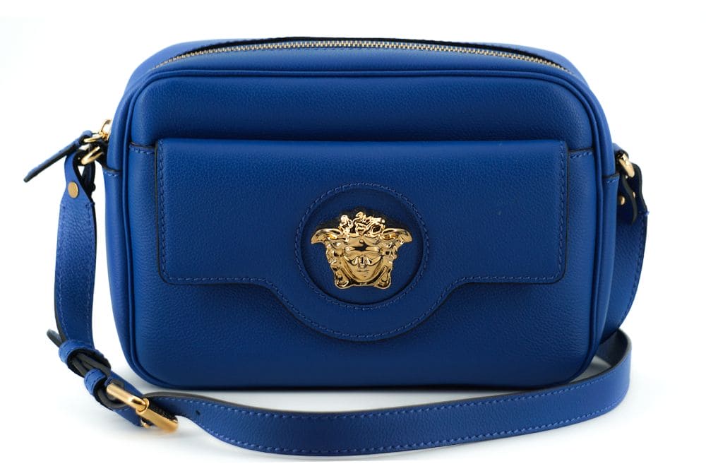 Sac pour appareil photo Versace en cuir de veau bleu élégant